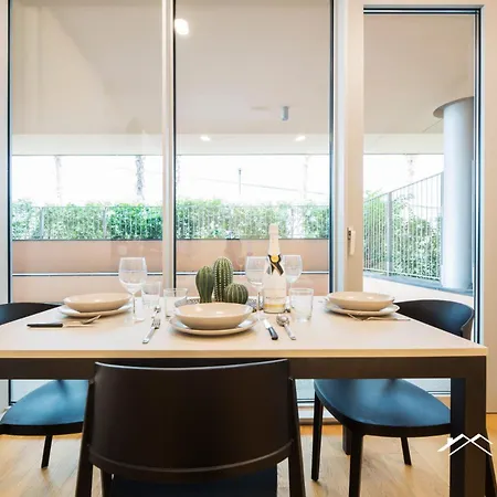 Waterfront Lux, 1br, Ac, Parking, Gym, Wifi By Tilo * Genova