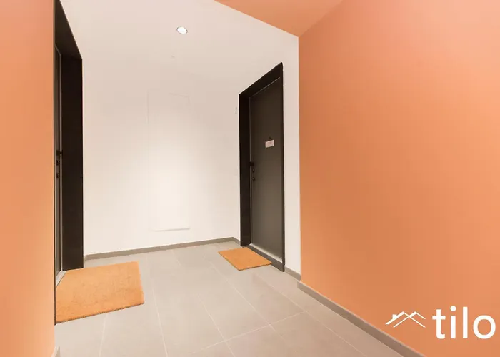 Waterfront Lux, 1br, Ac, Parking, Gym, Wifi By Tilo