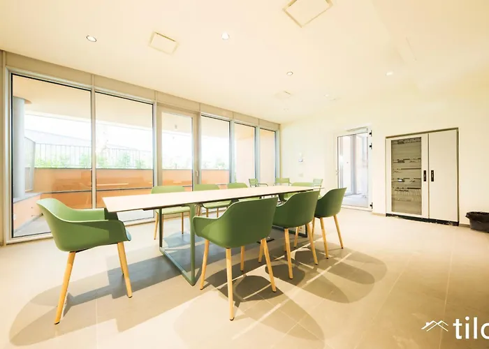 Waterfront Lux, 1br, Ac, Parking, Gym, Wifi By Tilo Genova